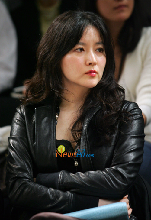 Lee Young Ae - Photo Colection